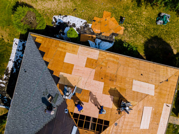 Best Commercial Roofing Services  in Clinton, WI